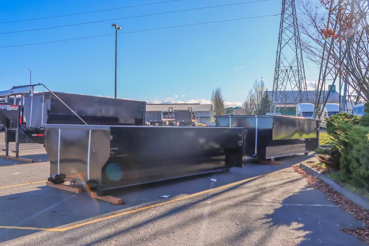 Professional dumpster rental and junk removal service in Smithton